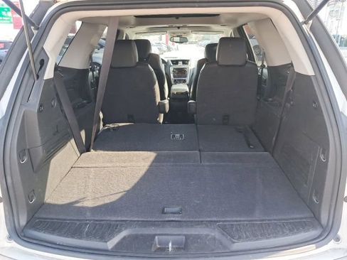 Used 2014 GMC Acadia SLT image 24