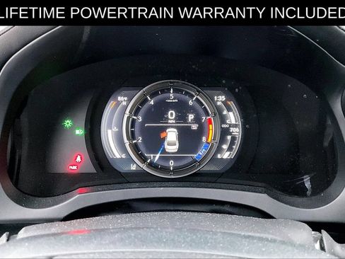 Used 2025 Lexus IS 500 w/ Accessory Package 2 RWD image 28
