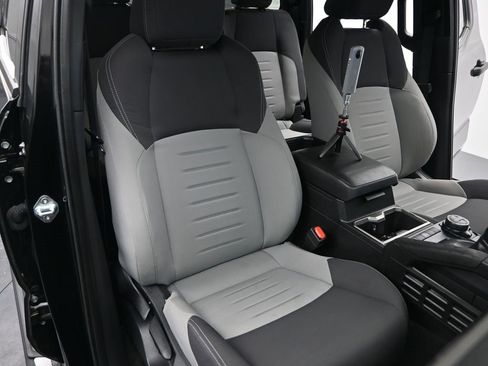 Used 2024 Toyota Tacoma TRD Off-Road image 11