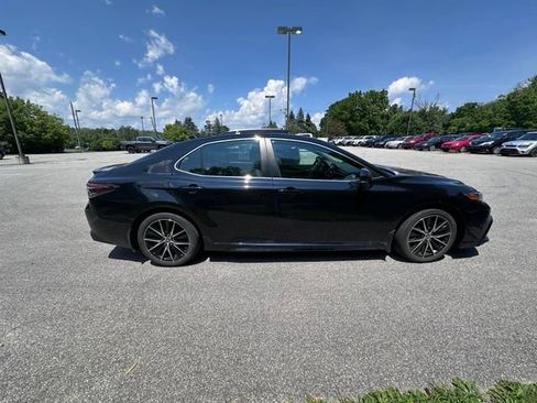 Used 2024 Toyota Camry SE w/ Cold Weather Package AWD/4WD image 2