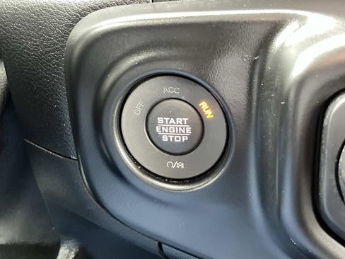 Used 2021 Jeep Gladiator Mojave image 33