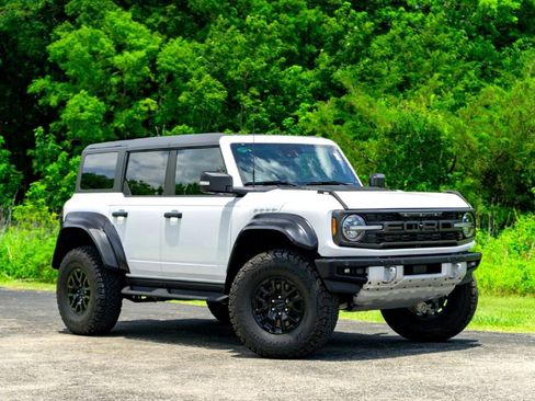 Used 2023 Ford Bronco Raptor AWD/4WD image 2