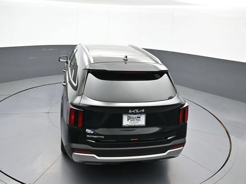 New 2026 Kia Sorento S w/ S Panoramic Sunroof Package FWD image 40