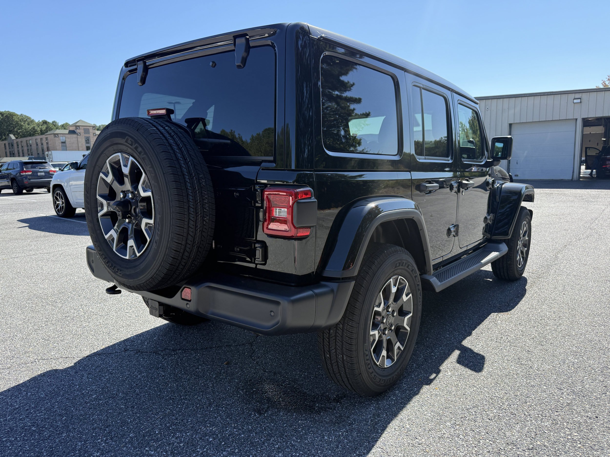 New 2027 Jeep Wrangler Unlimited Sahara AWD/4WD image 6