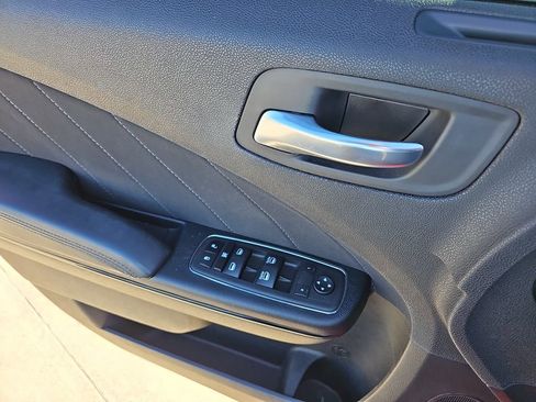 Used 2023 Dodge Charger R/T w/ Blacktop Package image 31