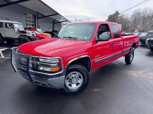 Used 1999 Chevrolet Silverado 2500 2WD Extended Cab w/ Exterior Appearance Pkg image 1