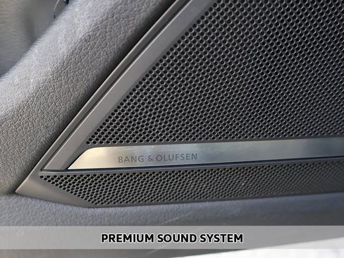 Used 2024 Audi A6 Premium Plus image 5