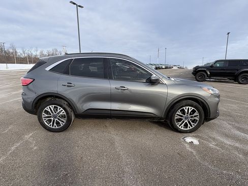 Used 2021 Ford Escape SEL image 6