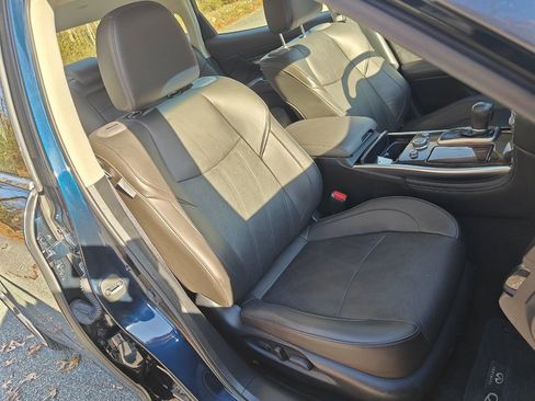 Used 2016 INFINITI Q70 L 3.7 w/ Deluxe Touring Package image 16