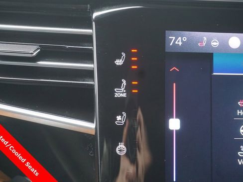 Used 2022 Jeep Grand Wagoneer Series II w/ Convenience Group III AWD/4WD image 8