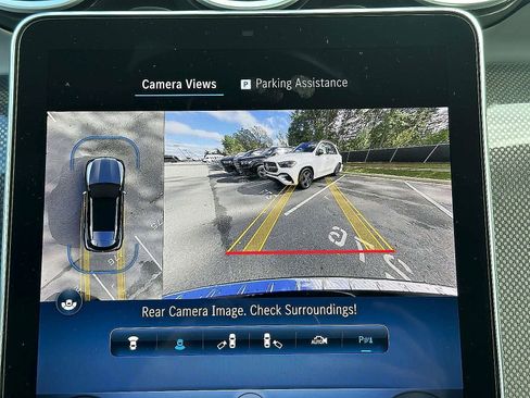 Certified 2025 Mercedes-Benz GLC 300 4MATIC image 29