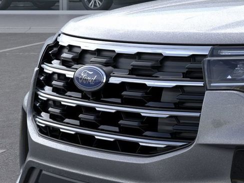 New 2025 Ford Explorer Active w/ Active Comfort Package image 17
