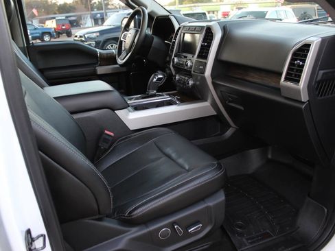 Used 2018 Ford F150 Lariat w/ Equipment Group 502A Luxury image 33