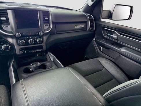 Used 2022 RAM 1500 Big Horn AWD/4WD image 14