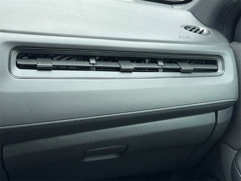 Used 2022 Honda HR-V Sport image 20