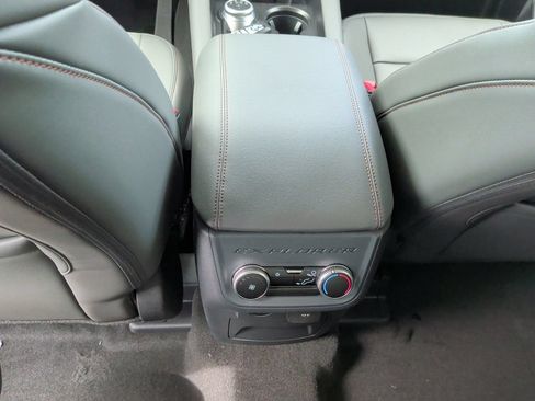 New 2026 Ford Explorer Active w/ Active Comfort Package RWD image 37