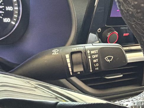 Used 2023 Kia Forte GT-Line w/ GT-Line Premium Package FWD image 39