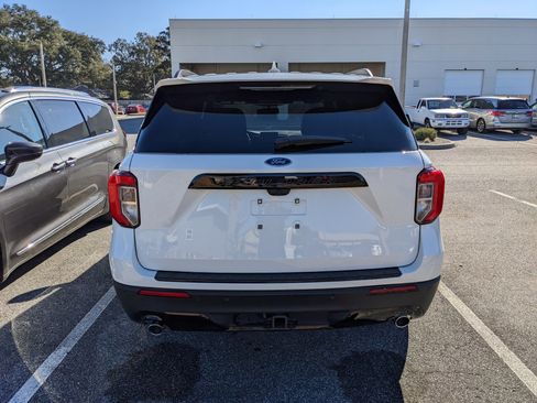 Used 2023 Ford Explorer ST-Line w/ Class IV Trailer Tow Package image 19