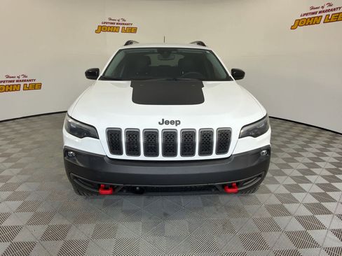 Used 2022 Jeep Cherokee Trailhawk w/ Premium Leather Package image 9