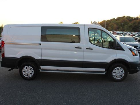 Used 2024 Ford Transit 250 250 w/ Exterior Upgrade Package image 9