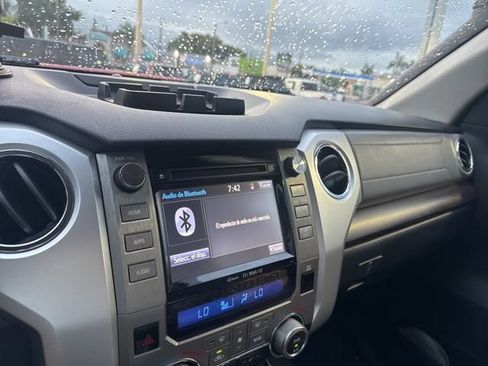 Used 2018 Toyota Tundra Limited AWD/4WD image 10