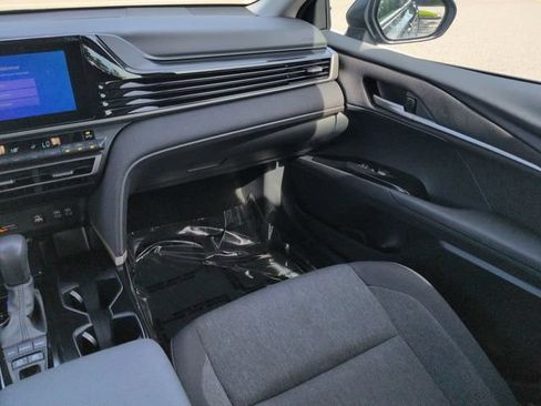 Certified 2025 Toyota Camry LE w/ Convenience Package FWD image 16