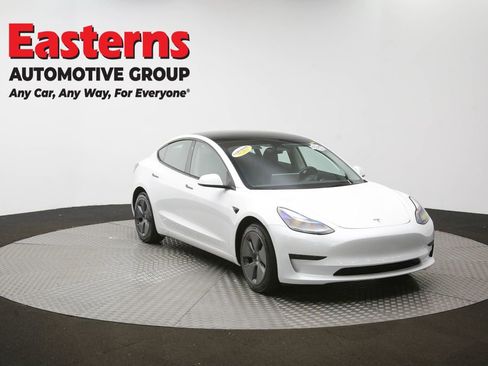 Used 2023 Tesla Model 3 Standard Range image 82