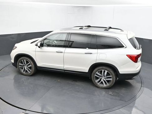 Used 2017 Honda Pilot Elite image 17