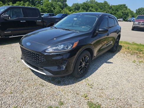 Used 2020 Ford Escape SE Sport AWD/4WD image 3