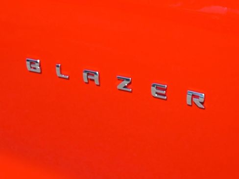 Used 2019 Chevrolet Blazer LT AWD/4WD image 28