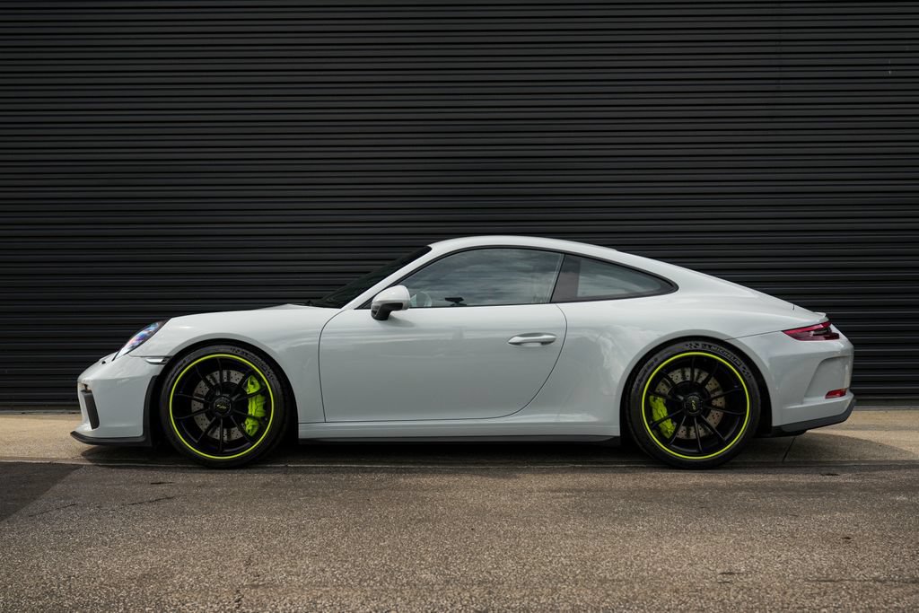 Certified 2018 Porsche 911 GT3 RWD image 2