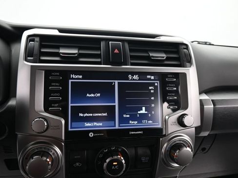 Used 2024 Toyota 4Runner SR5 AWD/4WD image 21