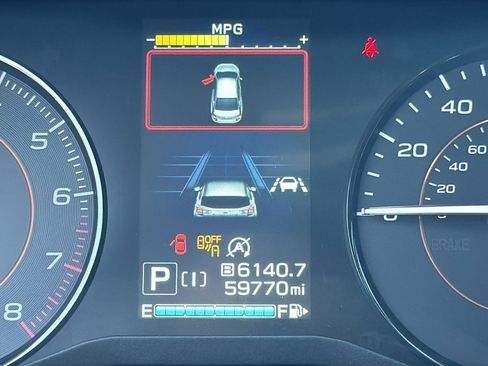 Used 2020 Subaru Crosstrek 2.0i Premium w/ Moonroof Package 1 image 14