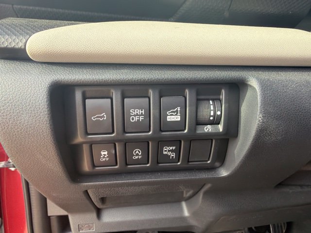 Used 2022 Subaru Forester Limited AWD/4WD image 13