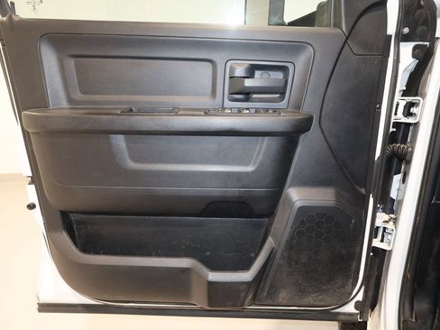 Used 2015 RAM 3500 Tradesman AWD/4WD image 12