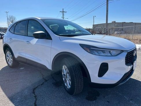 New 2026 Ford Escape Active image 8