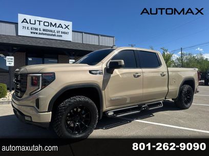 Used 2022 GMC Sierra 1500 Elevation w/ LPO, Elevation Black Package