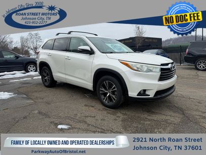 Used 2016 Toyota Highlander XLE