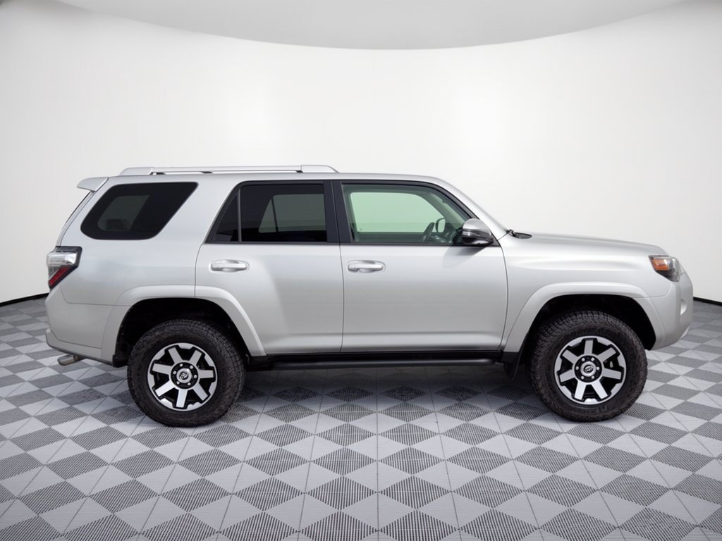Used 2015 Toyota 4Runner SR5 Premium AWD/4WD image 8