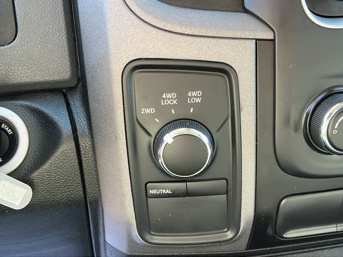 Used 2014 RAM 1500 Express image 18