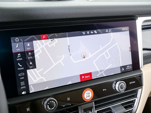 New 2026 Porsche Macan image 15