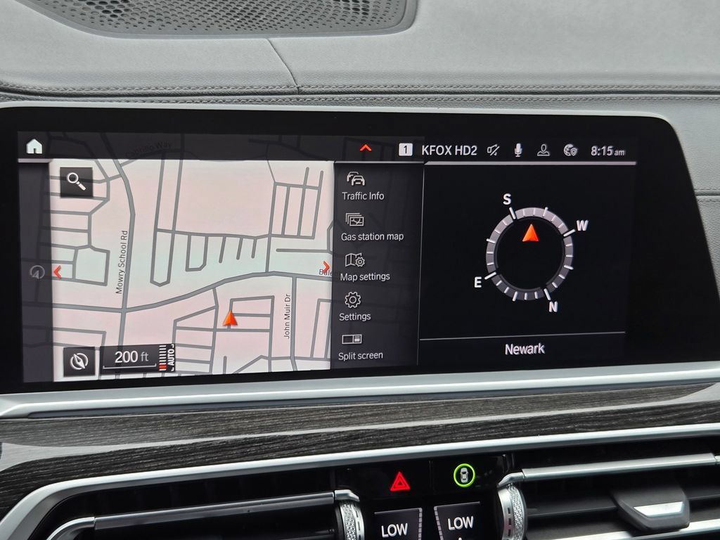 Used 2021 BMW X7 xDrive40i w/ M Sport Package AWD/4WD image 21