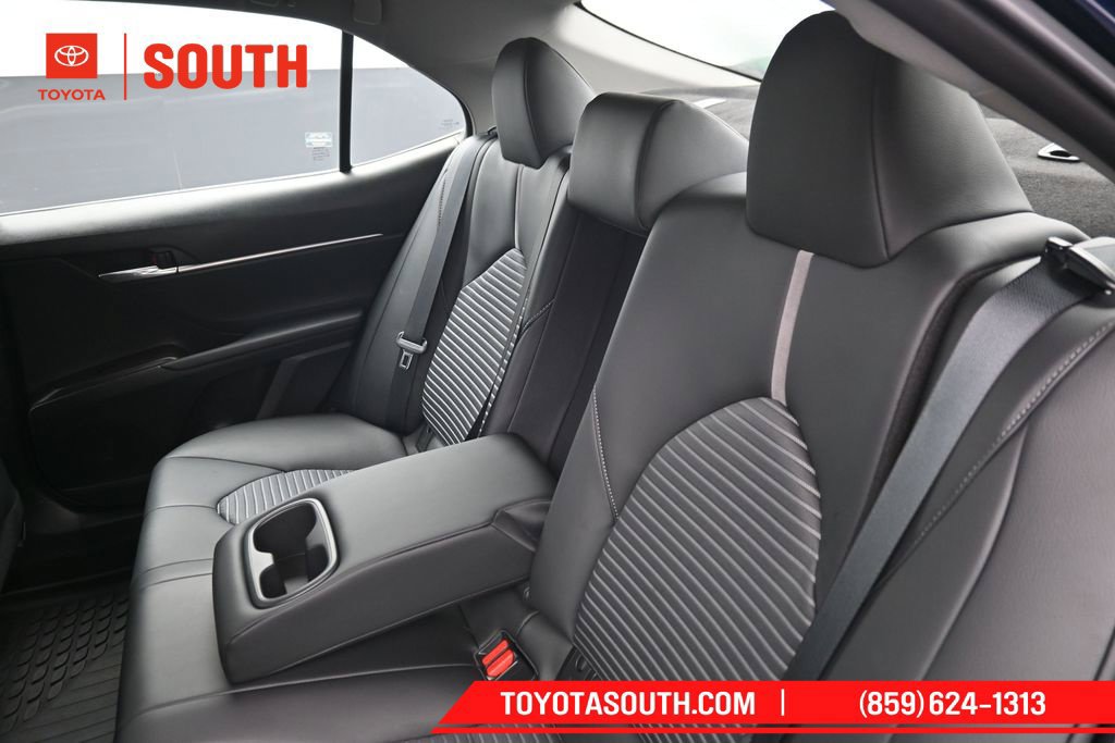 Used 2021 Toyota Camry SE FWD image 24