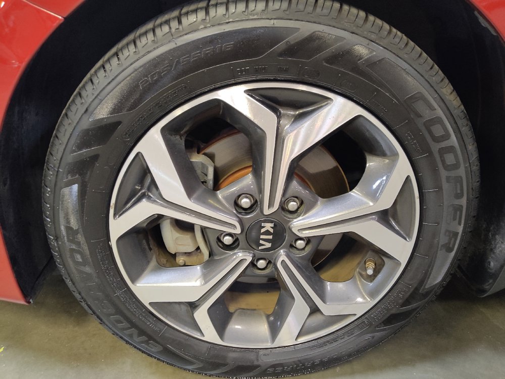Used 2019 Kia Forte LXS FWD image 31