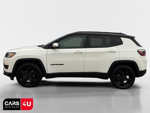 Used 2019 Jeep Compass Latitude FWD image 4