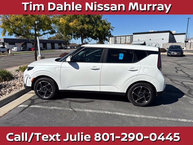 Used 2025 Kia Soul EX FWD image 5