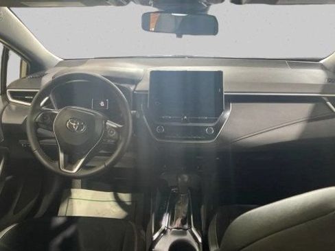 Used 2026 Toyota Corolla SE FWD image 16