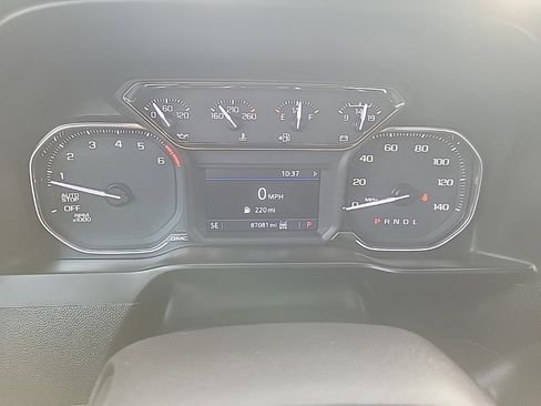 Used 2020 GMC Sierra 1500 SLE w/ SLE Value Package image 8