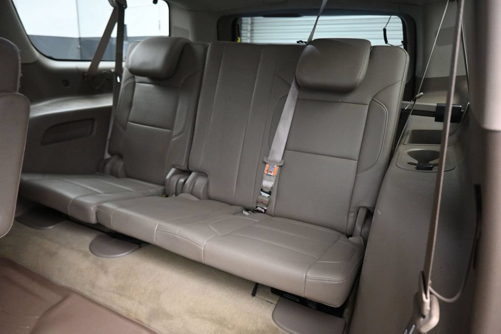 Used 2015 GMC Yukon XL SLT w/ Open Road Package AWD/4WD image 35
