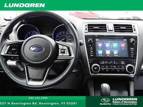 Used 2018 Subaru Outback 3.6R Limited image 22